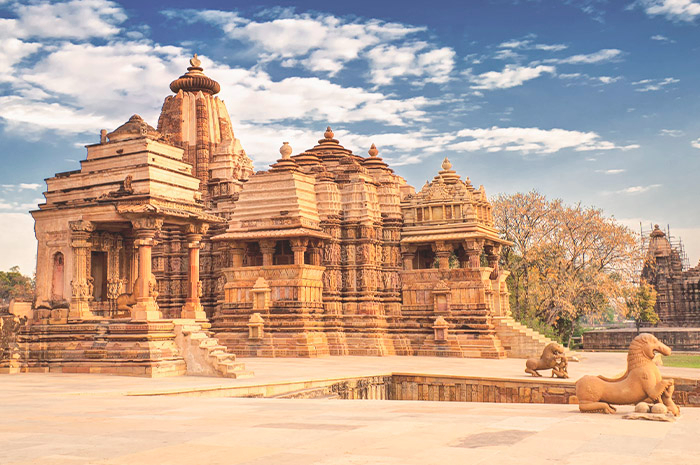 Índia Clássica - Delhi, Jaipur, Agra, Khajuraho e Varanasi