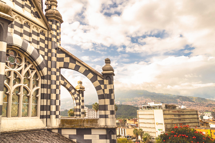 Extensão a Medellín 