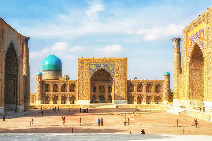 SENTIDOS - Uzbequistão: Os tesouros de Zoroastro e da Rota da Seda - Abril 2023
